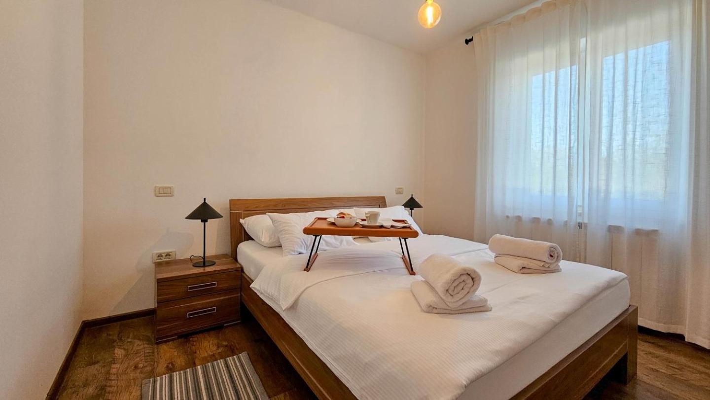 Casa Lutoma Villa Kmeti ภายนอก รูปภาพ